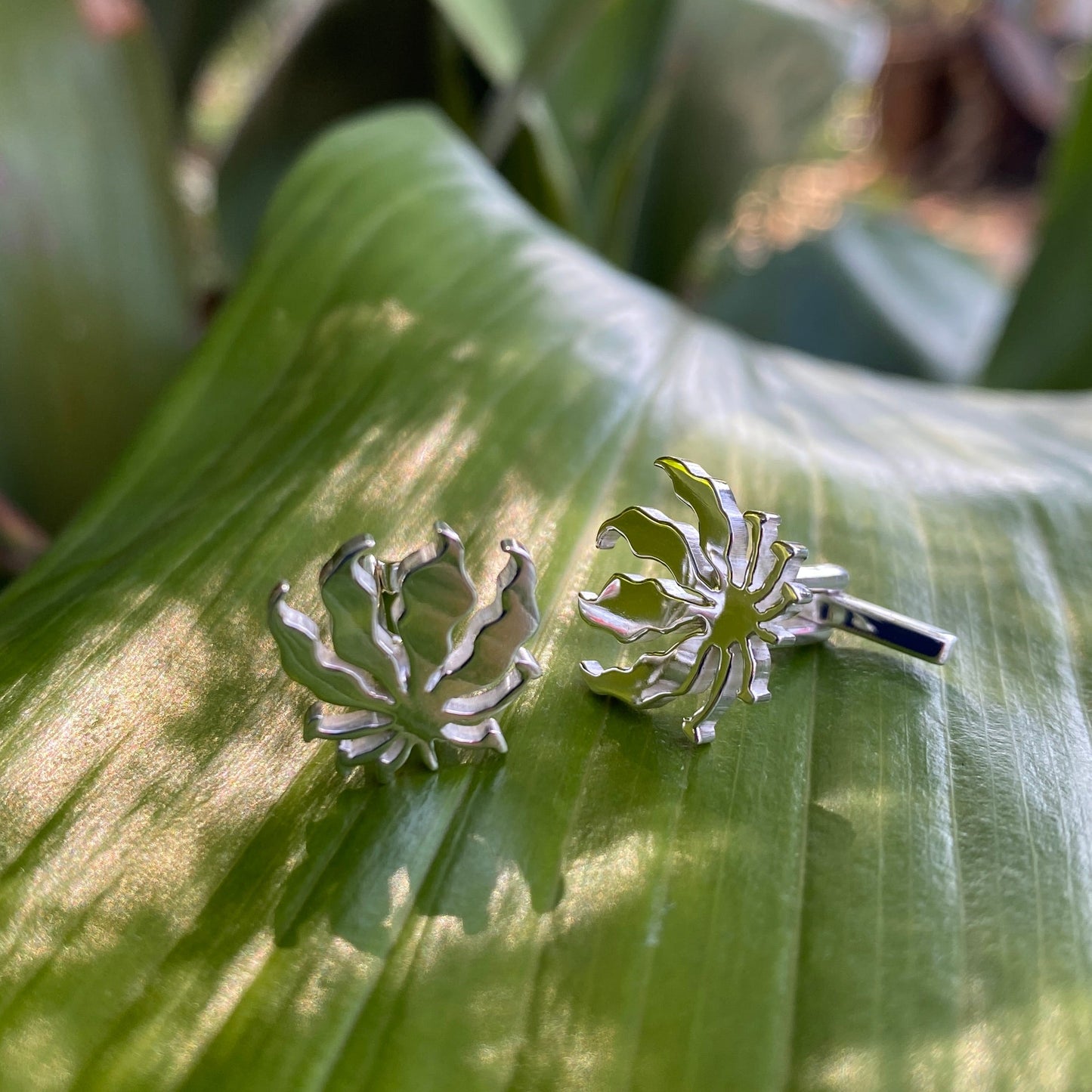Flame Lily Cuff Links