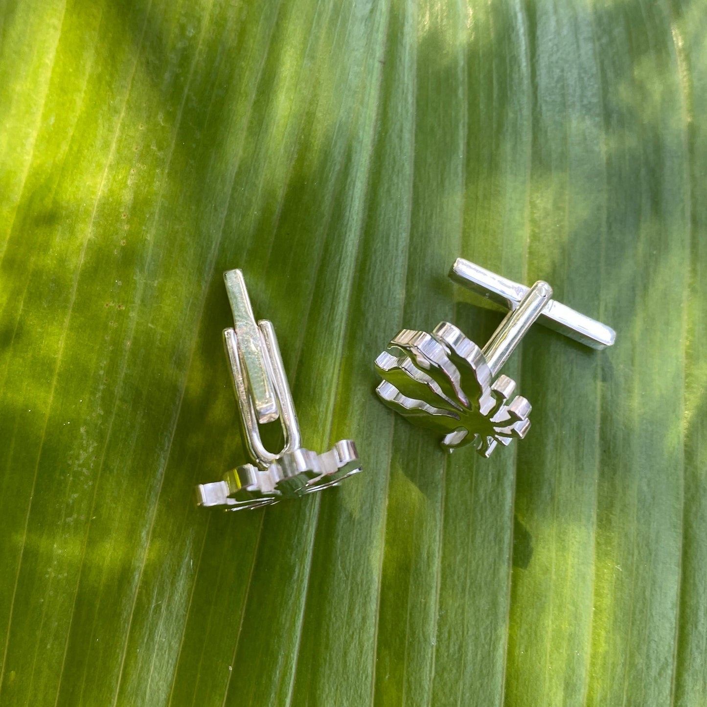 Flame Lily Cuff Links