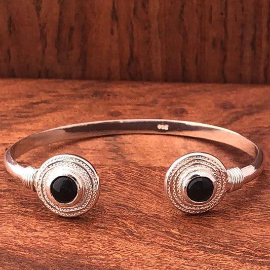 Double Ndoro Onyx Cuff Bangle